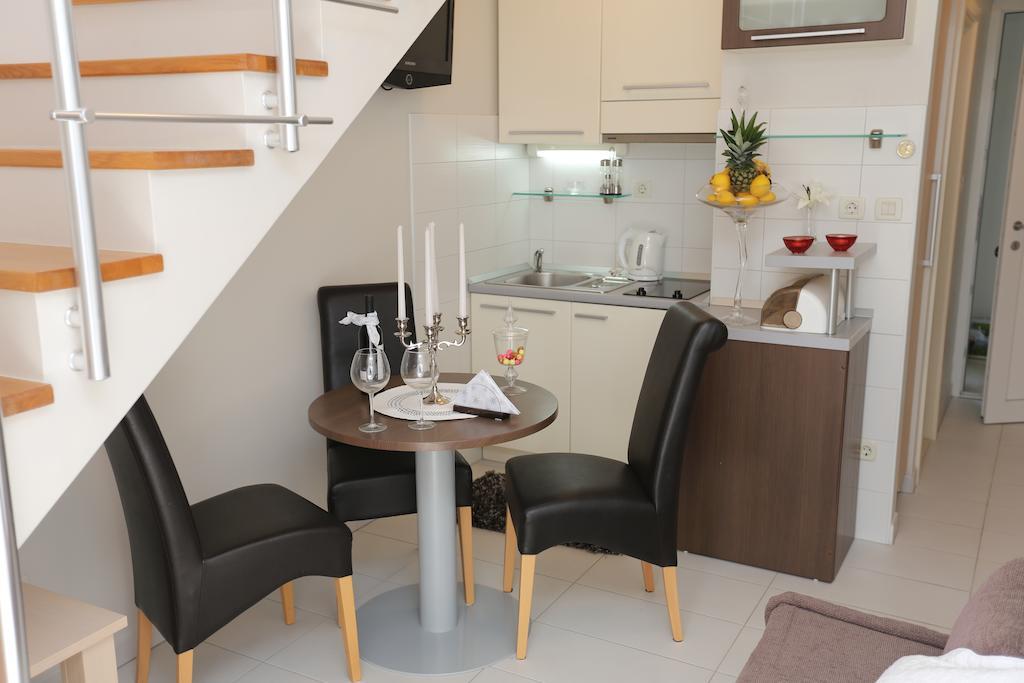 Apartments Lavica Beach Dumicic بودْسْتغانا الغرفة الصورة