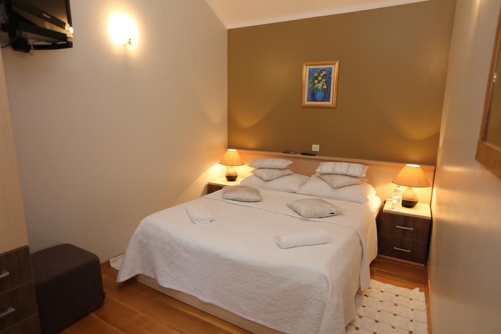 Apartments Lavica Beach Dumicic بودْسْتغانا الغرفة الصورة