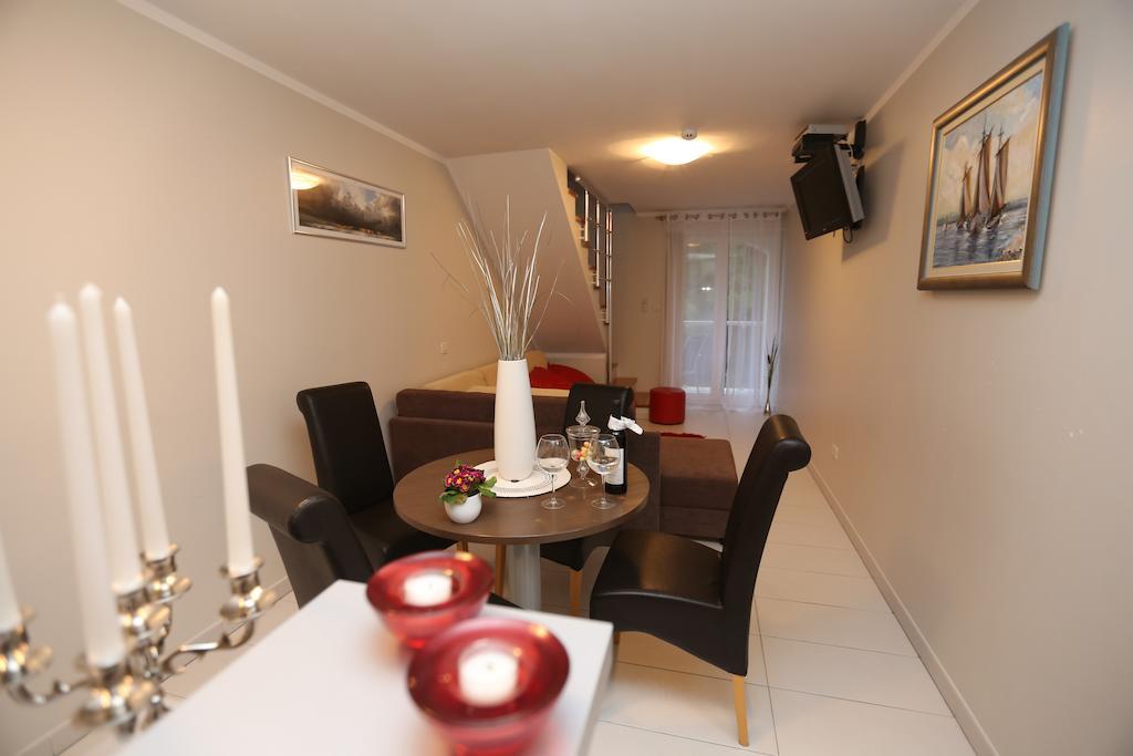 Apartments Lavica Beach Dumicic بودْسْتغانا الغرفة الصورة
