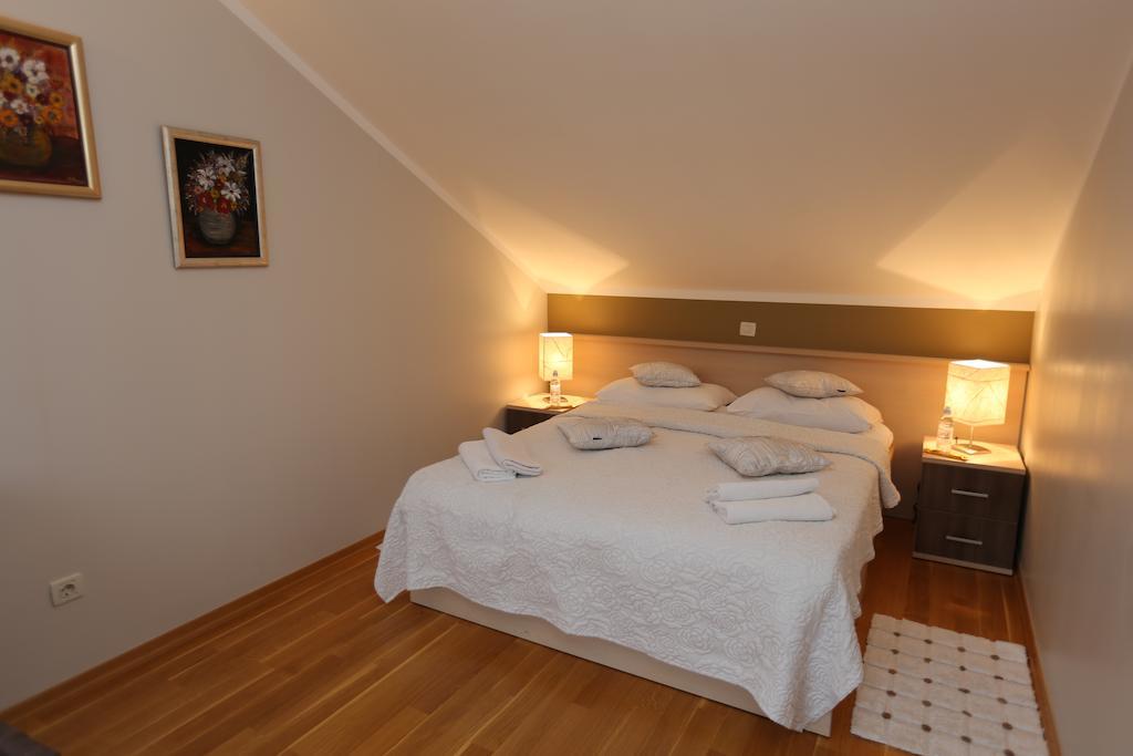 Apartments Lavica Beach Dumicic بودْسْتغانا الغرفة الصورة